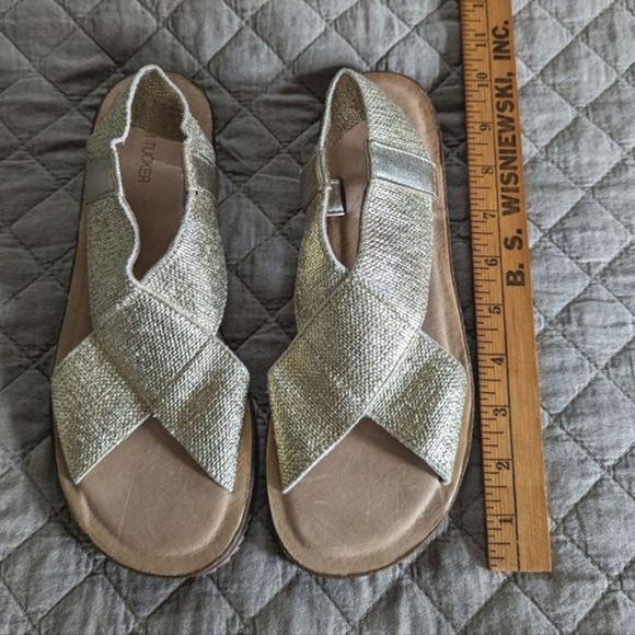 Adam Tucker Shoes - Adam tucker leather crossover strap sandals gold with back strap size 8
